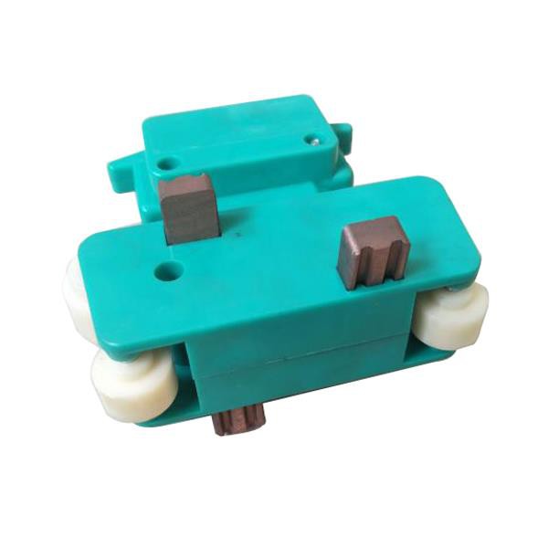 Multipole Conductor Rail Collector